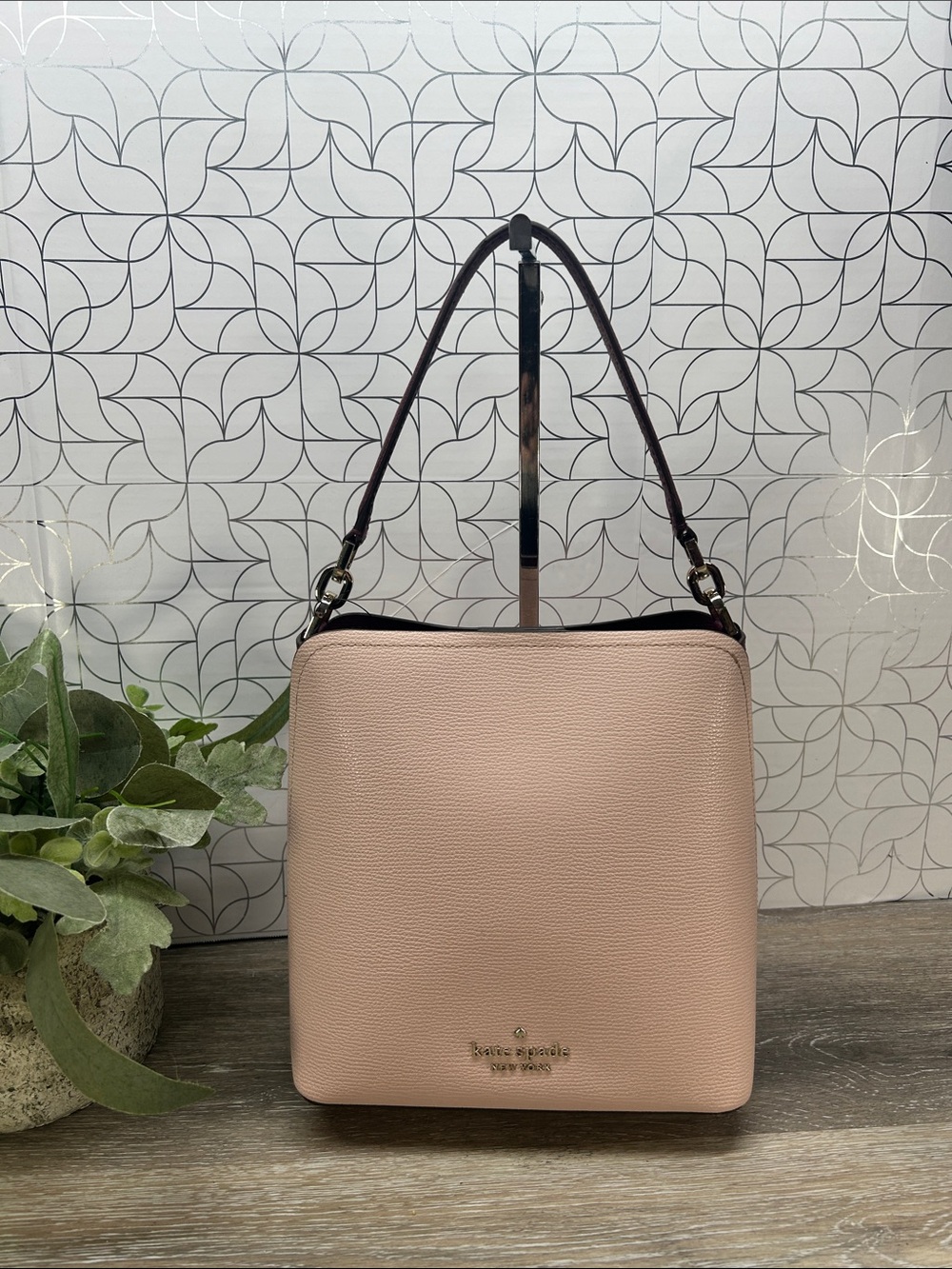 kate spade blush pink pebbled leather shoulder bag with dark strap